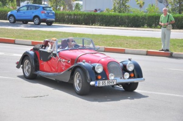 Leu, Mazăre, Ţopescu, prezenţi la licitaţia de Maşini de Colecţie
